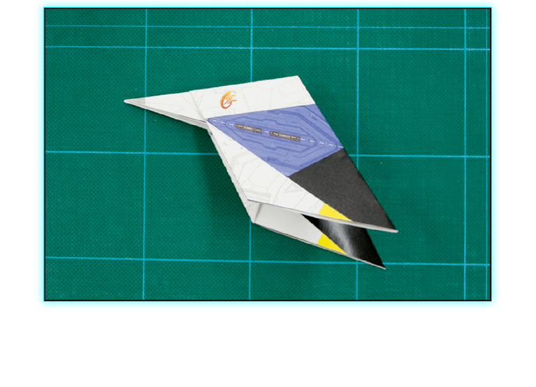 反対側も、同様に折ります。